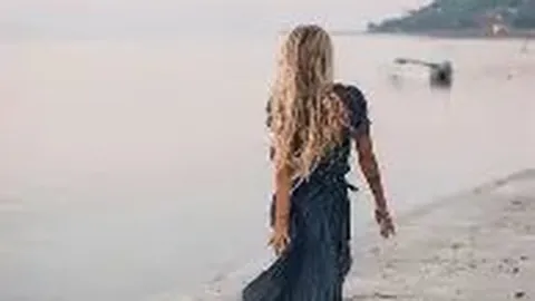 全红婵陈芋汐包揽女子双人10米台金牌，全红婵坦言心态受挫失误多